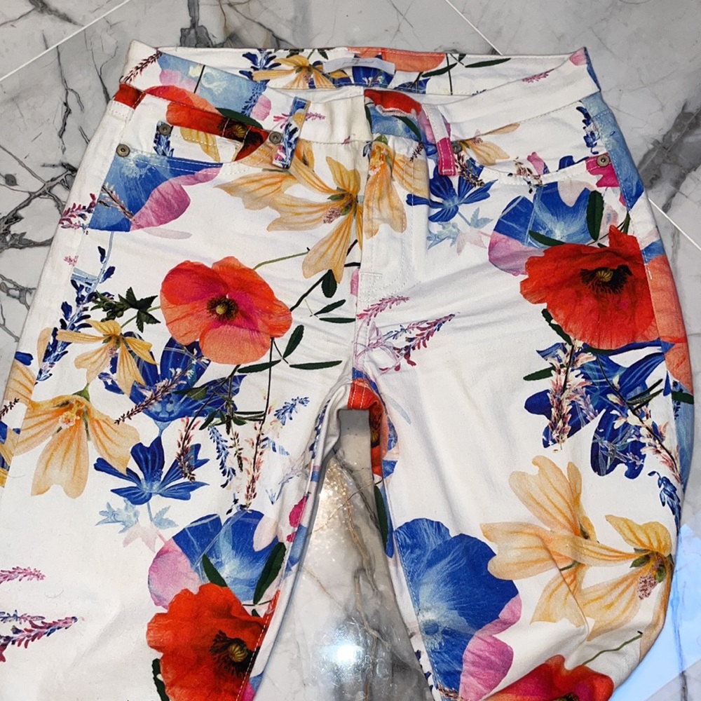 Seven for all man Kind Floral pants - Picture 3 of 10